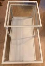 Bijzettafeltjes, Huis en Inrichting, Tafels | Bijzettafels, Metaal of Aluminium, 55 tot 75 cm, Zo goed als nieuw, Rechthoekig