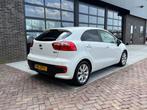 Kia Rio 1.2 CVVT ExecutiveLine | 1/2 Leer | Navi | Clima | C, 1027 kg, 450 kg, 4 cilinders, Wit