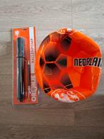Oranje knvb voetbal met pomp, Verzamelen, Ophalen of Verzenden, Nieuw, Overige binnenlandse clubs