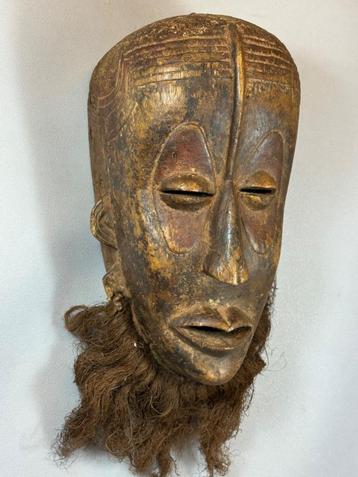 251126 -Zeer oud en zeldzaam Afrikaans  Bete masker beschikbaar voor biedingen