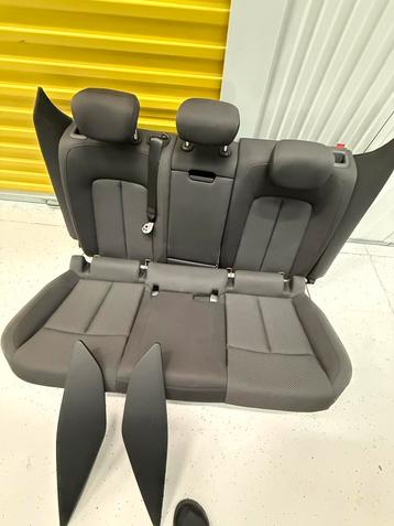 Audi A6 e-tron Achterbank & Deurpanelen beschikbaar voor biedingen