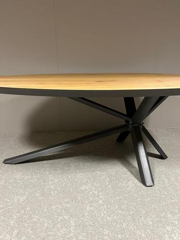 Deens Ovale eettafel Hadios 200cm nu voor €699,- beschikbaar voor biedingen