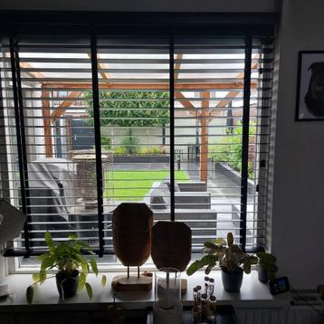 Mooie Houten jaloezieën Deco van Veneta beschikbaar voor biedingen