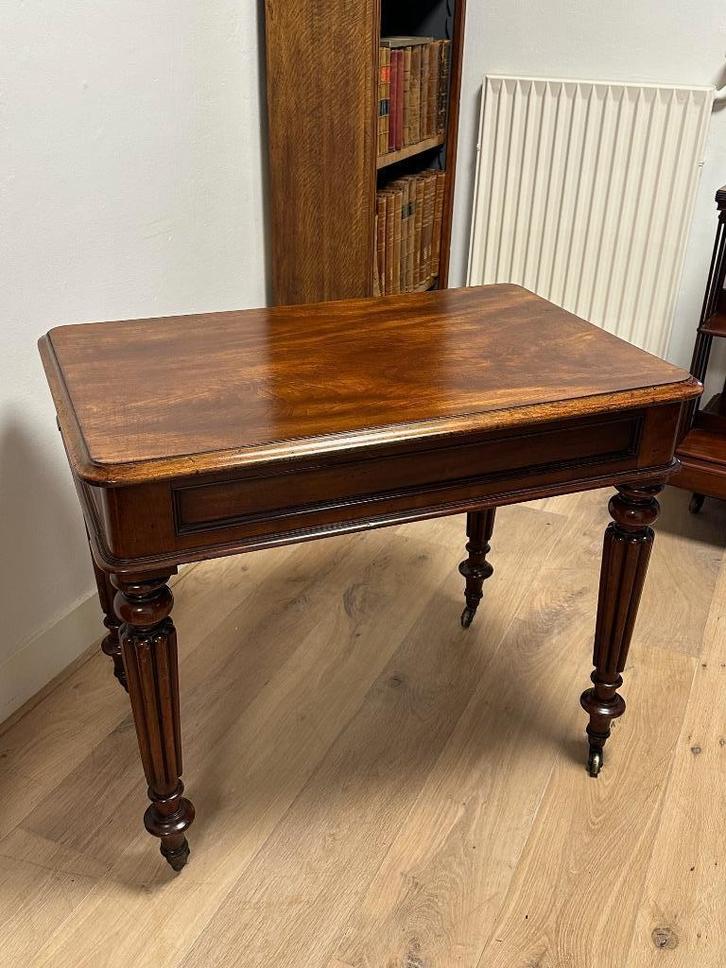 Kleine antieke mahonie schrijftafel / wandtafel, Antiek en Kunst, Antiek | Meubels | Tafels, Ophalen of Verzenden