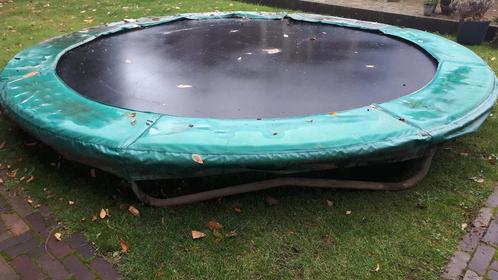 Trampoline Berg ingegraven of op gras, Kinderen en Baby's, Speelgoed | Buiten | Trampolines, Gebruikt, Ophalen