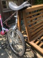 Eenwieler, Fietsen en Brommers, Ophalen, Zo goed als nieuw