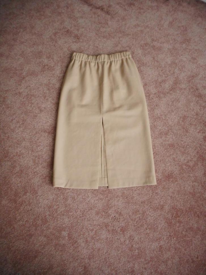 Nieuwe mooi vegan leer rok Yaya mt 38, Kleding | Dames, Rokken, Nieuw, Maat 38/40 (M), Overige kleuren, Onder de knie, Ophalen of Verzenden