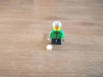 lego minifigures cty0336 boy with snowball (2012) beschikbaar voor biedingen