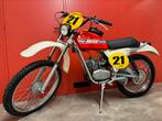 Malaguti Ronco 21 1974 50cc motorfiets eyecatcher showroom, Motoren, Motoren | Oldtimers, Crossmotor, 49 cc, 11 kW of minder