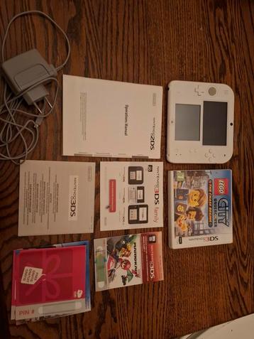 Nintendo 2DS Wit + Lego City Undercover beschikbaar voor biedingen