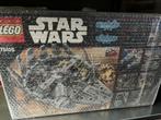 Lego StarWars 75105 Millennium Falcon nieuw in doos, Kinderen en Baby's, Speelgoed | Duplo en Lego, Ophalen of Verzenden, Nieuw