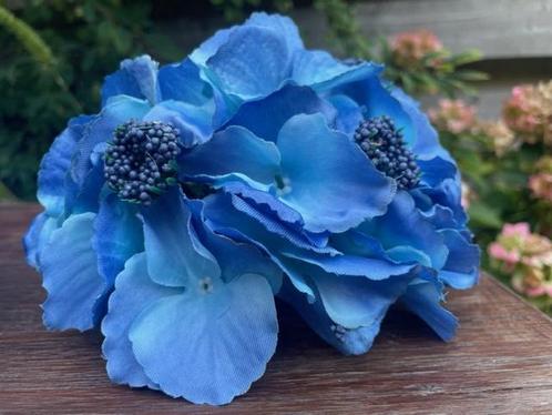 Nieuwe kunstbloemen / bloemkoppen / bloemkop / blauw /boeket, Huis en Inrichting, Woonaccessoires | Kunstplanten en Kunstbloemen