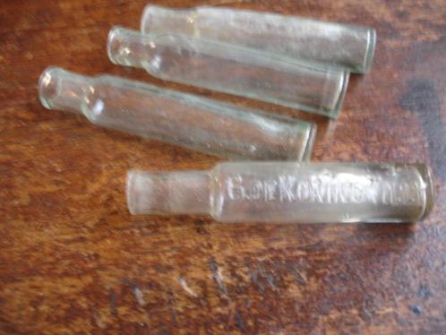 €25,= ﻿VOOR 4 BODEMVONDST 4 HAARLEMMER OLIE FLESJES - wvq, Antiek en Kunst, Antiek | Glas en Kristal, Verzenden