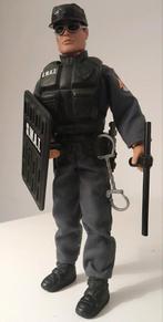 Vintage Action Man met complete S.W.A.T. Gear Kit Hasbro, Ophalen of Verzenden, Zo goed als nieuw
