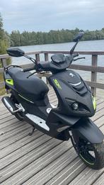 Peugot speedfight 4, Fietsen en Brommers, Scooters | Peugeot, Ophalen, Zo goed als nieuw, Speedfight, Benzine