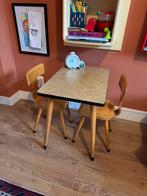 Vintage tafel en stoelen kind, Kinderen en Baby's, Kinderkamer | Tafels en Stoelen, Ophalen, Gebruikt, Tafel(s) en Stoel(en)