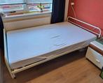 Vintage bed, twijfelaar '50's + matras, Huis en Inrichting, Slaapkamer | Bedden, Ophalen, Gebruikt, 190 cm of minder, Twijfelaar
