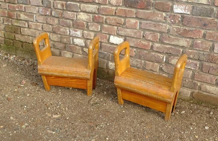 houten voetenbankje uit gymzaal opzetstuk gymbok, Antiek en Kunst, Curiosa en Brocante, Ophalen