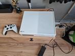 Xbox one 500gb + account met spellen, Spelcomputers en Games, Xbox One, Ophalen of Verzenden, Zo goed als nieuw, Met 1 controller