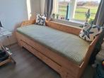 Houten bed met stapelbaar logeerbed, Huis en Inrichting, Ophalen, 90 cm, Eenpersoons, Beige