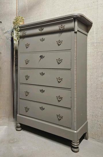 OPRUIMING Antieke Biedermeier ladekast vintage chiffonaire  beschikbaar voor biedingen