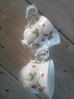 2 kopjes royal canterbury, Huis en Inrichting, Keuken | Servies, Ophalen of Verzenden, Porselein, Overige stijlen, Kop(pen) en/of Schotel(s)
