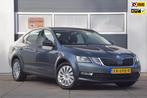 Skoda Octavia 1.0 TSI Greentech Ambition APPLE CARPLAY/DAB/P, Stof, Gebruikt, 116 pk, Parkeersensor