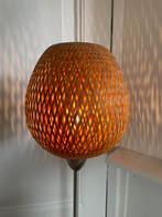 Ikea rieten lampen (vloerlamp en tafellamp), Huis en Inrichting, Lampen | Vloerlampen, Ophalen, Zo goed als nieuw, Minder dan 100 cm
