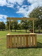 Houten (buiten) bar voor feest of bruiloft, Ophalen, Nieuw, Versiering, Geboorte of Huwelijk