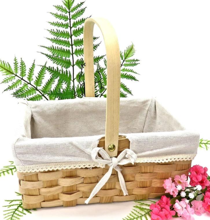 Zeer leuke rieten strooimandje met linnen voering., Hobby en Vrije tijd, Feestartikelen, Nieuw, Feestartikel, Geboorte of Huwelijk