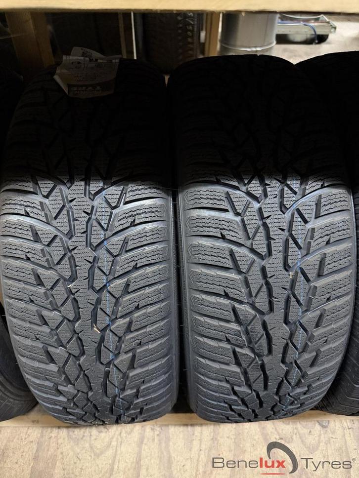 winter nieuw 215/65R16 Nokian 215/65 R16 215/65/16 2156516, Auto-onderdelen, Banden en Velgen, Band(en), Winterbanden, 16 inch