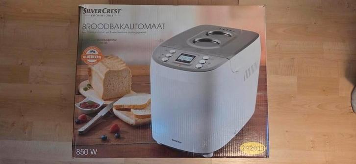 SilverCrest Broodbakmachine - Nieuwstaat!, Witgoed en Apparatuur, Broodbakmachines, Zo goed als nieuw, Met timer, 1200 tot 1600 gram deeg