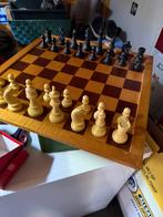 Schaak spel, Hobby en Vrije tijd, Gezelschapsspellen | Bordspellen, Ophalen of Verzenden, Zo goed als nieuw
