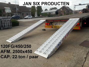 Alu. oprijplaten 2500 x 450 cap 22000 kg / paar  beschikbaar voor biedingen