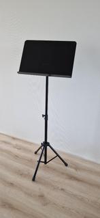 Music Stand, Muziek en Instrumenten, Standaards, Muziekstandaard, Zo goed als nieuw, Ophalen