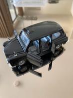 Modelauto Zwart 1:18, Ophalen of Verzenden, Zo goed als nieuw, Auto, Overige merken
