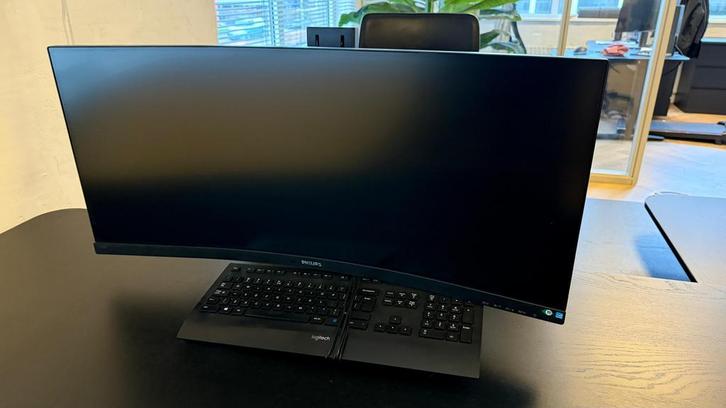 2x Beeldscherm - Philips 345B1C QHD Curved Ultrawide 34 inch, Computers en Software, Monitoren, Gebruikt, 61 t/m 100 Hz, HDMI