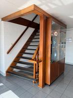 Mooie Houten Trap met Leuning, Doe-het-zelf en Verbouw, Ladders en Trappen, Ophalen, Zo goed als nieuw, Trap, 2 tot 4 meter