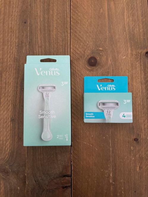Gillette Venus Smooth Sensitive Set, Sieraden, Tassen en Uiterlijk, Uiterlijk | Lichaamsverzorging, Nieuw, Overige typen, Ophalen of Verzenden
