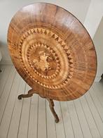 Ronde tafel met ingelegd hout., Antiek en Kunst, Antiek | Meubels | Tafels, Ophalen