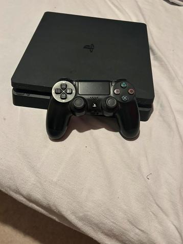 Playstation 4 met alle kabels/1 controller en spellen beschikbaar voor biedingen