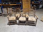5 stuks grote houten stoelen met rieten zitting €7,50 pst, Ophalen