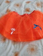 Koningsdag oranje tule rokje 104/110 ZGAN, Ophalen of Verzenden, Zo goed als nieuw, Meisje, Jurk of Rok