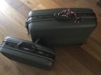 Te koop: mooie stevige kofferset kleur donker groen, Ophalen of Verzenden, Zo goed als nieuw, Hard kunststof
