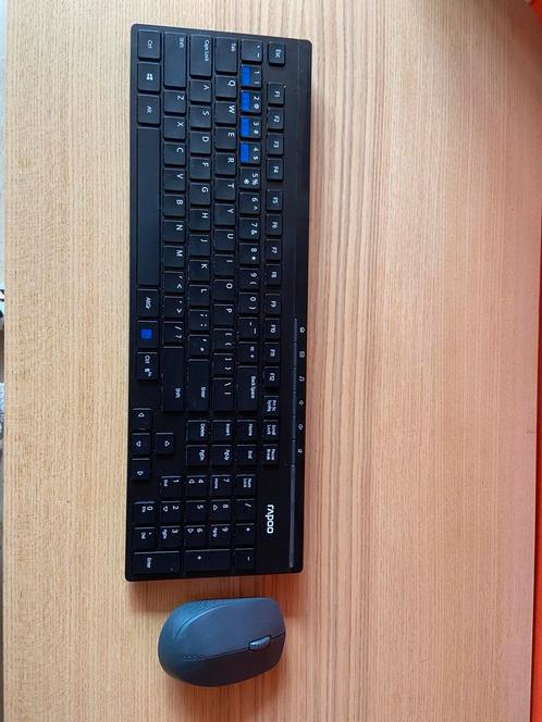 Rapoo "8100M" multimodus draadloze toetsenbord en muis, Computers en Software, Toetsenborden, Gebruikt, Qwerty, Draadloos, Toetsenbord en muis-set