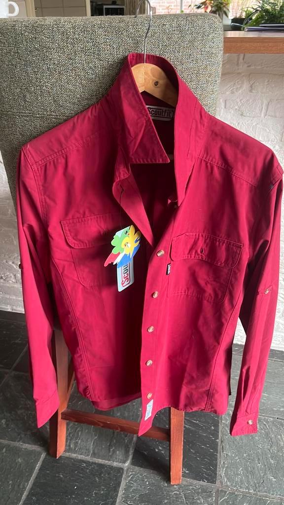 NIEUW Scoutfit scouting blouse Explorers maat 40, Verzamelen, Scouting, Zo goed als nieuw, Kleding, Ophalen of Verzenden