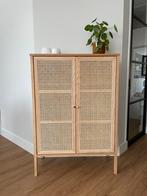 Kast / dressoir 2 rotan deuren, Ophalen, Zo goed als nieuw