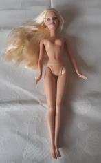 Vintage Barbie van Mattel China 1999, Verzamelen, Poppen, Ophalen of Verzenden, Zo goed als nieuw, Pop
