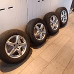 Nissan Velgen met Winterbanden 215/65/R16, Ophalen, 16 inch, Banden en Velgen, Winterbanden