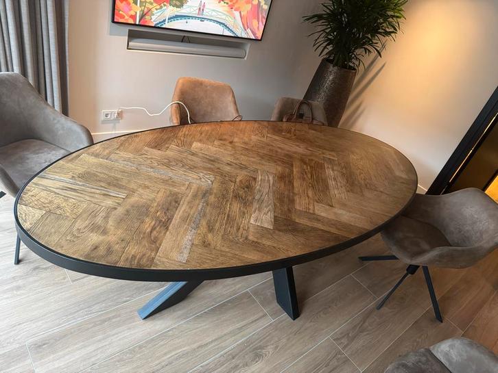 Visgraat Tafel met Metalen Rand & Poten, Huis en Inrichting, Tafels | Eettafels, Gebruikt, 100 tot 150 cm, 200 cm of meer, Vijf personen of meer